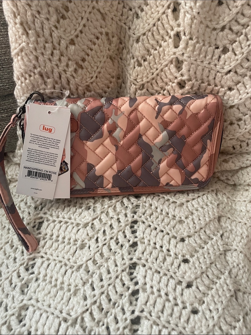NWT- Lug Handspring Camo Rose